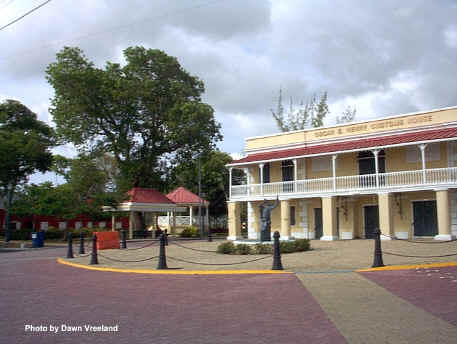 frederiksted_customs_house.JPG